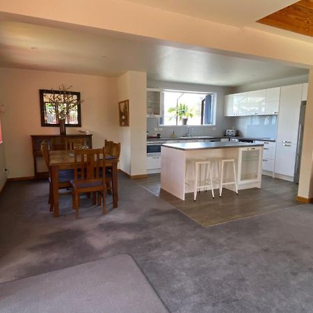 Villa Arches On Bendrose Twizel Exterior foto
